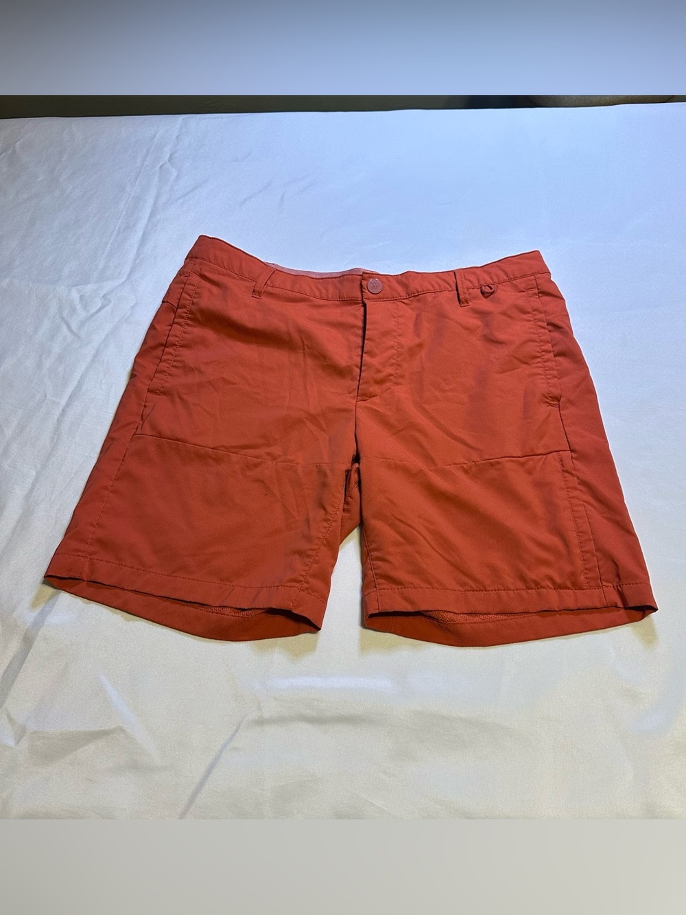 Men's all in motion Cargo Shorts in Rust Red/orange size 36
